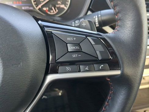 Used 2024 Nissan Altima 2.5 SR w/ SR Premium Package image 24