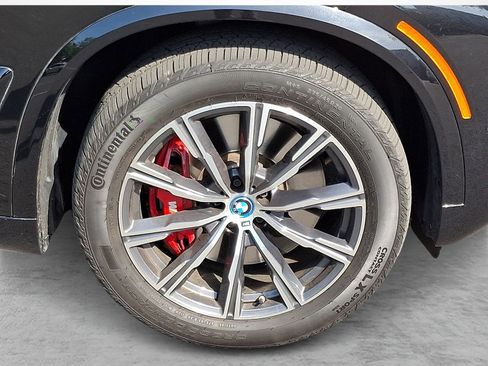 Used 2024 BMW X5 xDrive50e w/ Executive Package AWD/4WD image 7