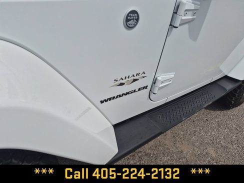 Used 2016 Jeep Wrangler Sahara w/ Connectivity Group AWD/4WD image 6