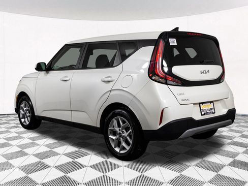 Used 2023 Kia Soul LX w/ Option Group 015 image 13