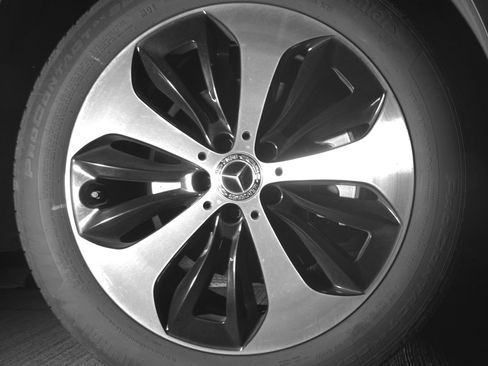 Used 2025 Mercedes-Benz GLB 250 GLB 250 image 13