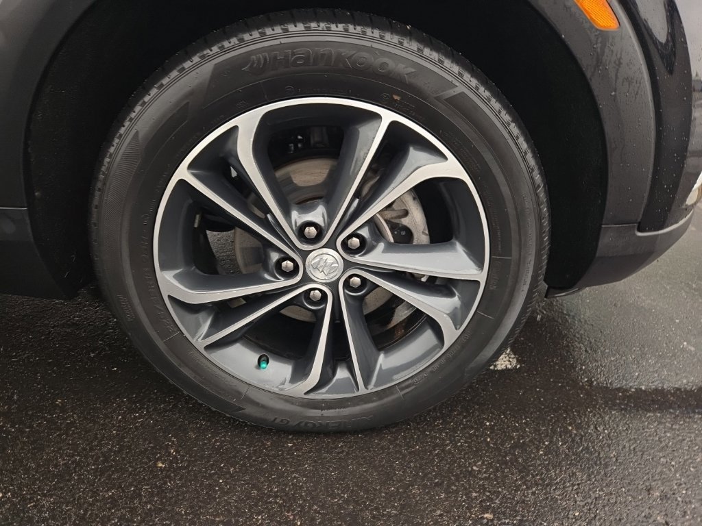 Used 2020 Buick Encore GX Select FWD image 17