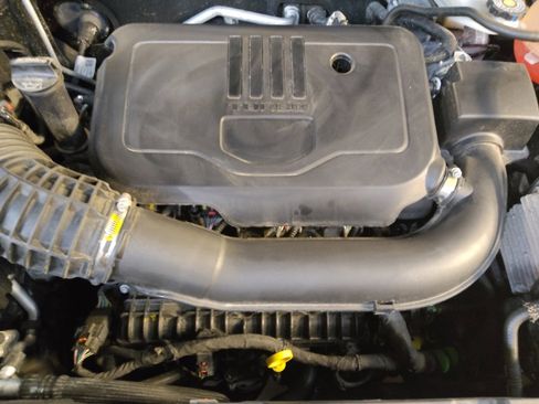 Used 2024 Chevrolet Blazer LT w/ Convenience Package FWD image 30