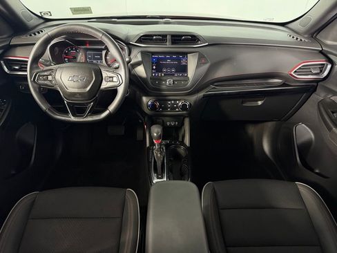Used 2022 Chevrolet TrailBlazer RS FWD image 14