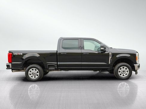 Used 2023 Ford F250 XLT AWD/4WD image 6