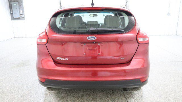 Used 2015 Ford Focus SE FWD image 8