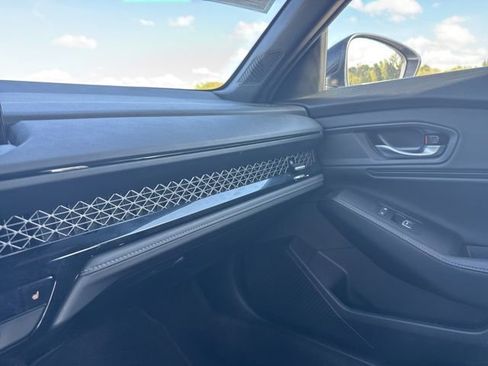 Used 2025 Honda Accord Sport image 24