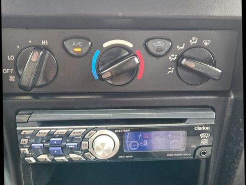 Used 2001 Toyota Tacoma S-Runner image 20