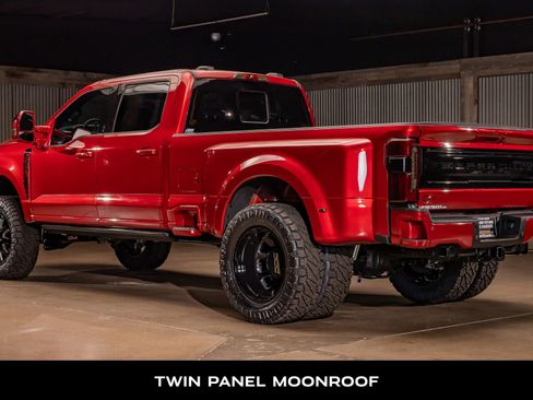 Used 2025 Ford F350 Platinum image 7