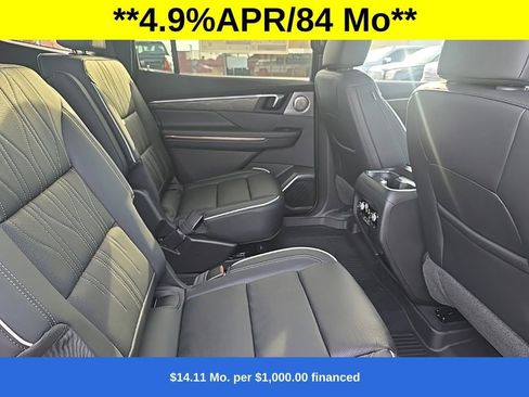 New 2026 Buick Enclave Avenir w/ Super Cruise Package AWD/4WD image 12
