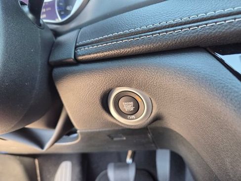 New 2026 Chrysler Pacifica Select FWD image 25