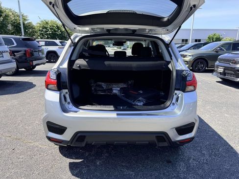 Used 2025 Mitsubishi Outlander Sport ES AWD/4WD image 11