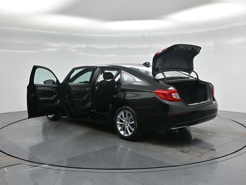 Used 2022 Honda Accord LX image 32