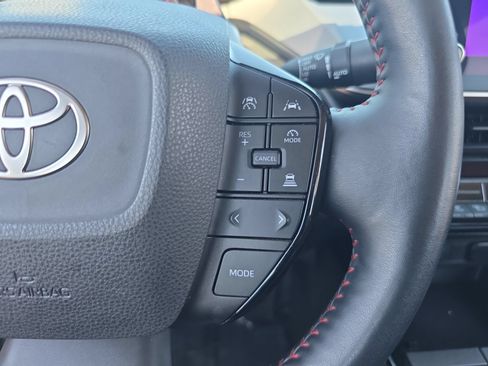 Certified 2023 Toyota Prius Prime FWD image 22