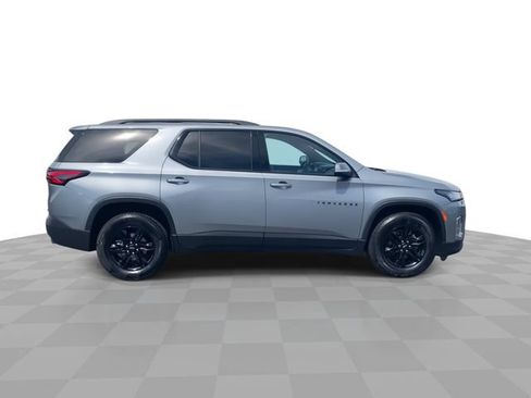 Certified 2023 Chevrolet Traverse LT w/ Midnight/Sport Edition FWD image 9