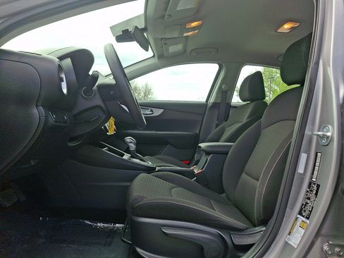 Certified 2024 Kia Forte LXS FWD image 13