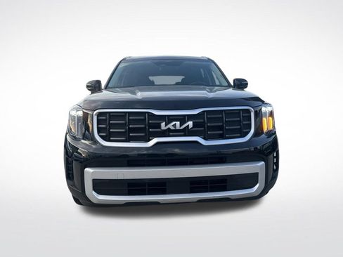 Used 2025 Kia Telluride S FWD image 3
