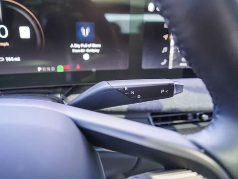 Used 2024 Lucid Air Touring AWD/4WD image 22