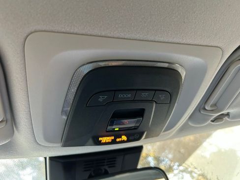 Certified 2025 Toyota Corolla LE image 26