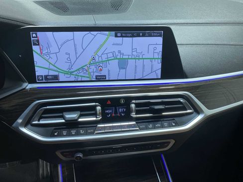 Used 2021 BMW X7 xDrive40i w/ M Sport Package image 16