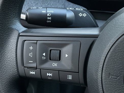 New 2026 Nissan Kicks S image 22