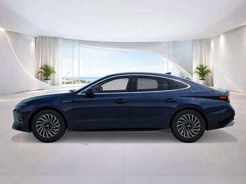 New 2026 Hyundai Sonata Limited FWD image 3