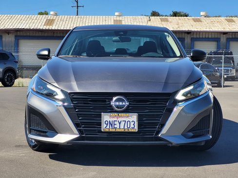 Certified 2024 Nissan Altima 2.5 SV FWD image 2