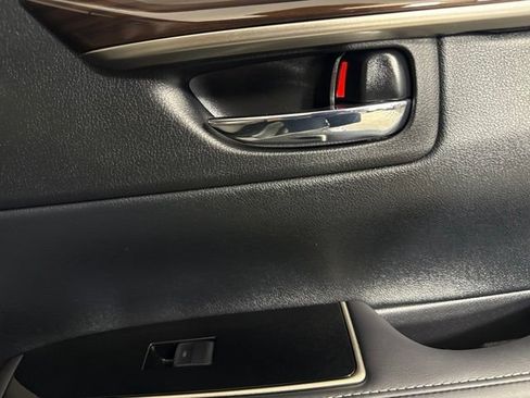 Used 2018 Lexus ES 350 w/ Luxury Package w/Wood Trim FWD image 26