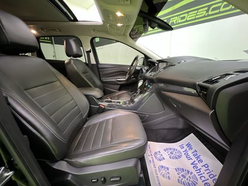 Used 2015 Ford Escape Titanium w/ Equipment Group 301A AWD/4WD image 30
