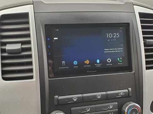 Used 2012 Nissan Frontier SV w/ SV Premium Utility Pkg image 27