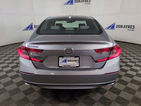 Used 2019 Honda Accord EX image 4
