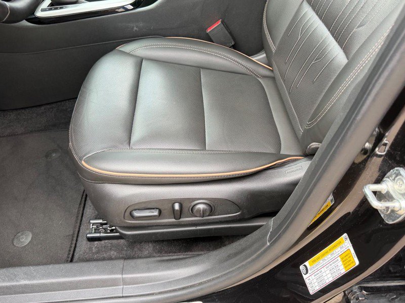 Used 2024 Buick Envista Preferred FWD image 19