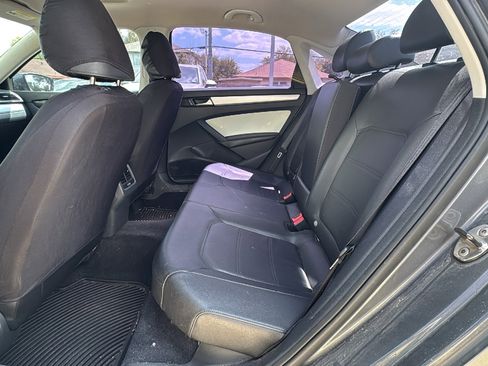 Used 2013 Volkswagen Passat 2.5 SE FWD image 15