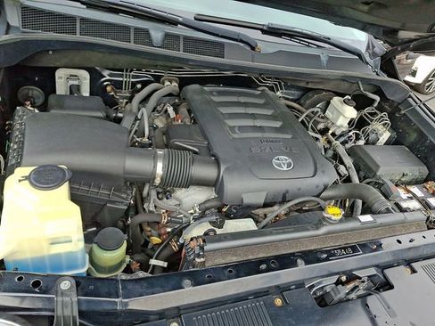 Used 2016 Toyota Tundra SR5 image 27
