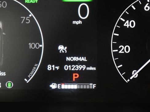 Used 2023 Honda CR-V Sport Touring image 15