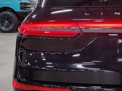 Used 2023 Lincoln Corsair Reserve image 20