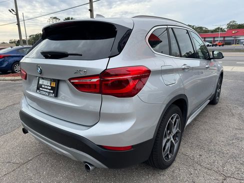 Used 2016 BMW X1 xDrive28i image 4