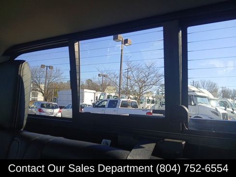 Used 2019 Nissan Titan PRO-4X w/ Pro-4x Convenience Package image 25