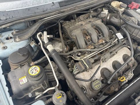 Used 2009 Ford Taurus Limited FWD image 30