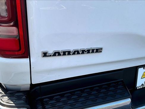 Used 2023 RAM 1500 Laramie AWD/4WD image 22