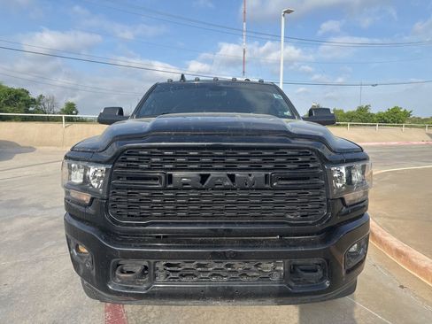Used 2022 RAM 3500 Big Horn w/ Night Edition image 8