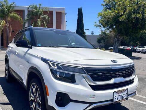 Used 2021 Kia Seltos S AWD/4WD image 1