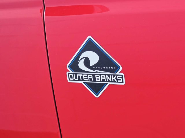Used 2022 Ford Bronco Outer Banks w/ Sasquatch Package AWD/4WD image 15