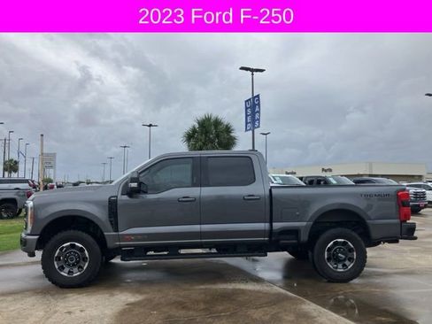Used 2023 Ford F250 Lariat w/ Lariat Ultimate Package image 4