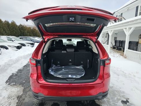 New 2026 MAZDA CX-90 3.3 Turbo w/ Preferred Package AWD/4WD image 16