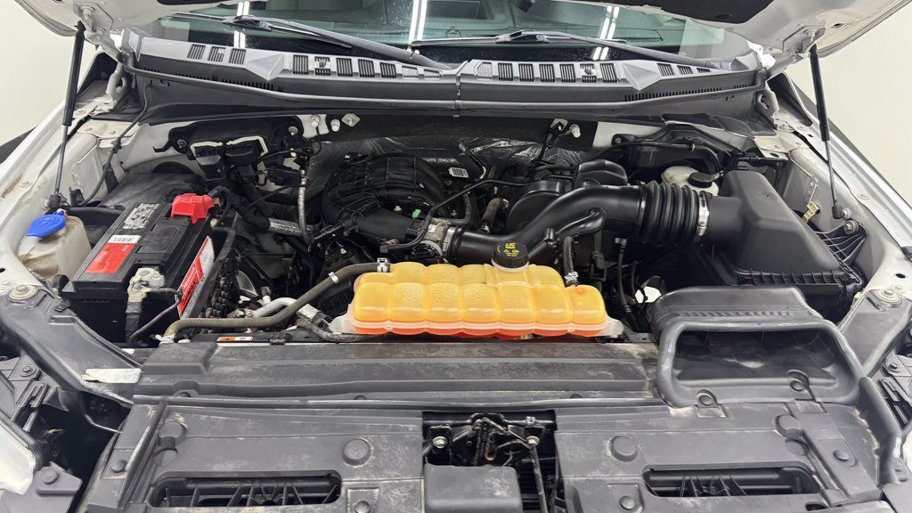 Used 2015 Ford F150 XL w/ Equipment Group 101A Mid AWD/4WD image 9