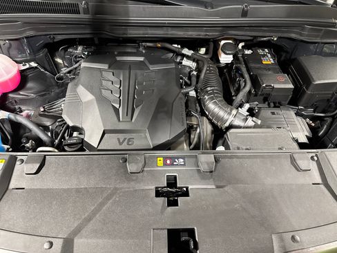 Used 2024 Kia Carnival SX Prestige FWD image 42