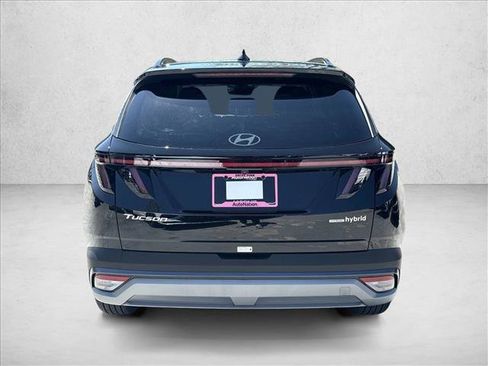 Certified 2025 Hyundai Tucson SEL image 8