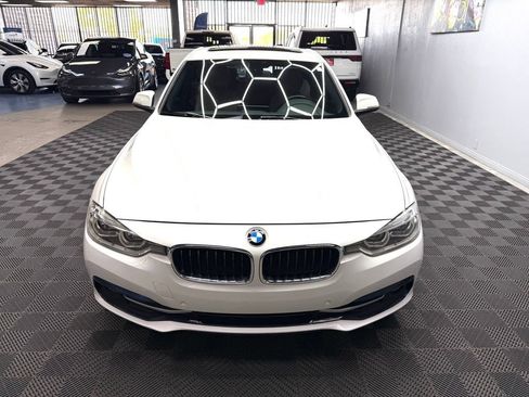 Used 2017 BMW 330i Sedan RWD image 6