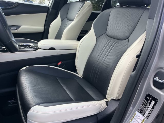 Used 2024 Lexus NX 250 FWD w/ Cold Area Package image 34